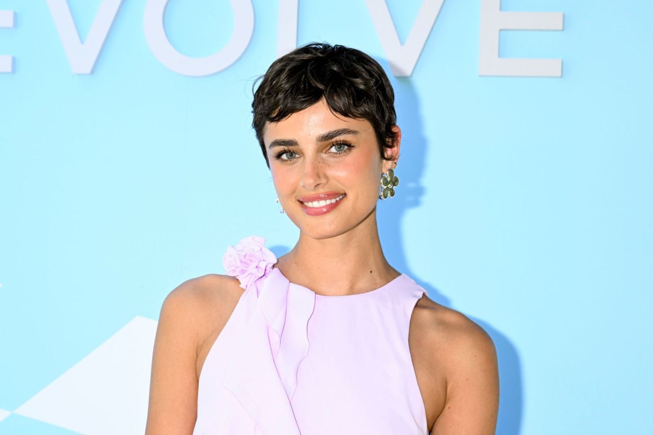 Taylor Hill at the Revolve Festival in Palm Springs3